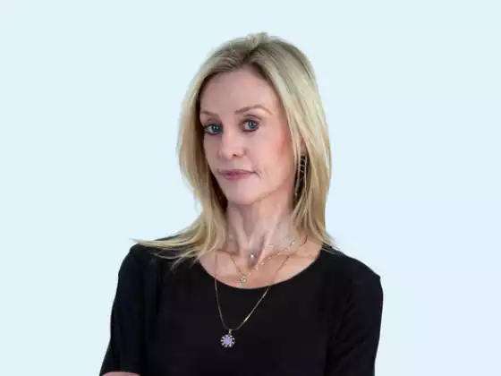 Dr. Lynn Anderson,
健康與保健
Expert at 2023 年深情峰會:內心之旅,開始!